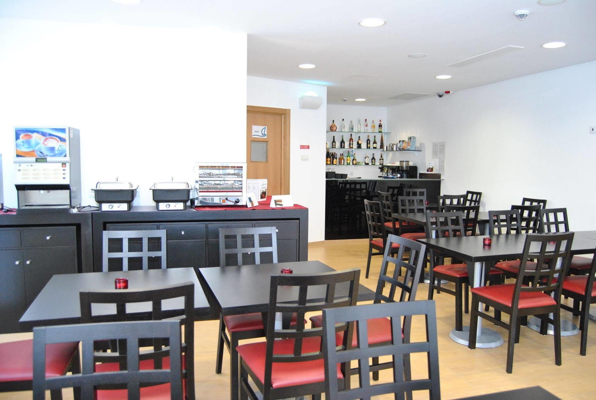 Hotel Mira Sagres ヴィラ・ド・ビスポ エクステリア 写真
